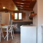 Lakeside - Lakefront Private Garden With Private Access To The Appartamento Onno
