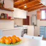 Appartamento Lakeside - Lakefront Private Garden With Private Access To The