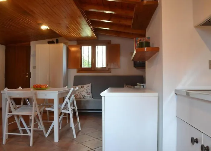 Lakeside - Lakefront Private Garden With Private Access To The Appartement Onno