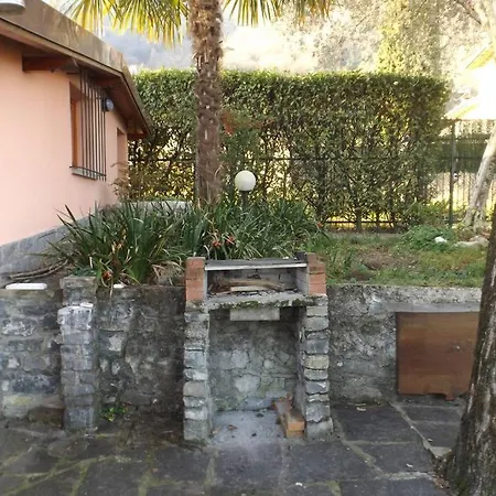 Lakeside - Lakefront Private Garden With Private Access To The * Onno