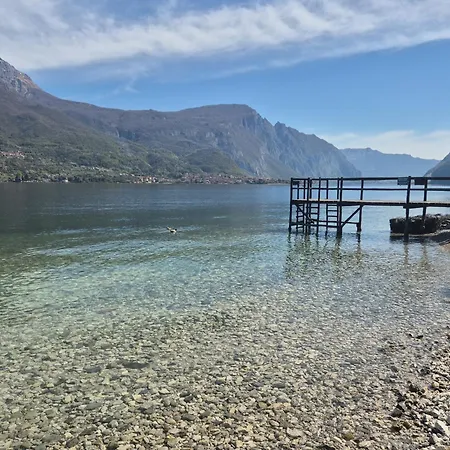 Apartment Lakeside - Lakefront Private Garden With Private Access To The
