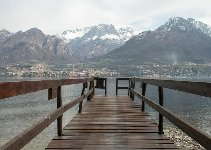 Lakeside - Lakefront Private Garden With Private Access To The