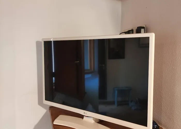 Lakeside - Lakefront Private Garden With Private Access To The * Onno